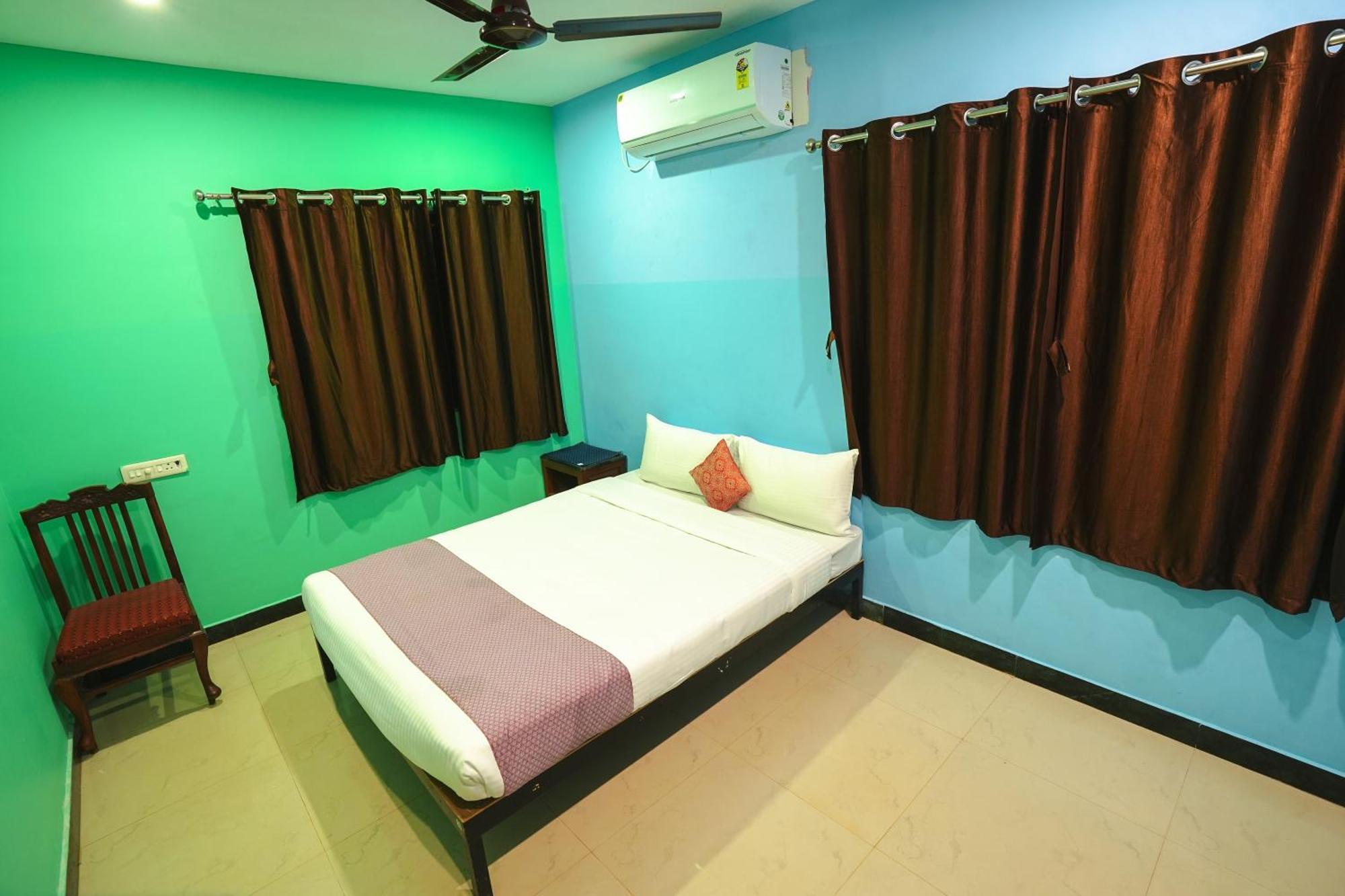 Auro Wellness Castle Hotel Puducherry Eksteriør billede